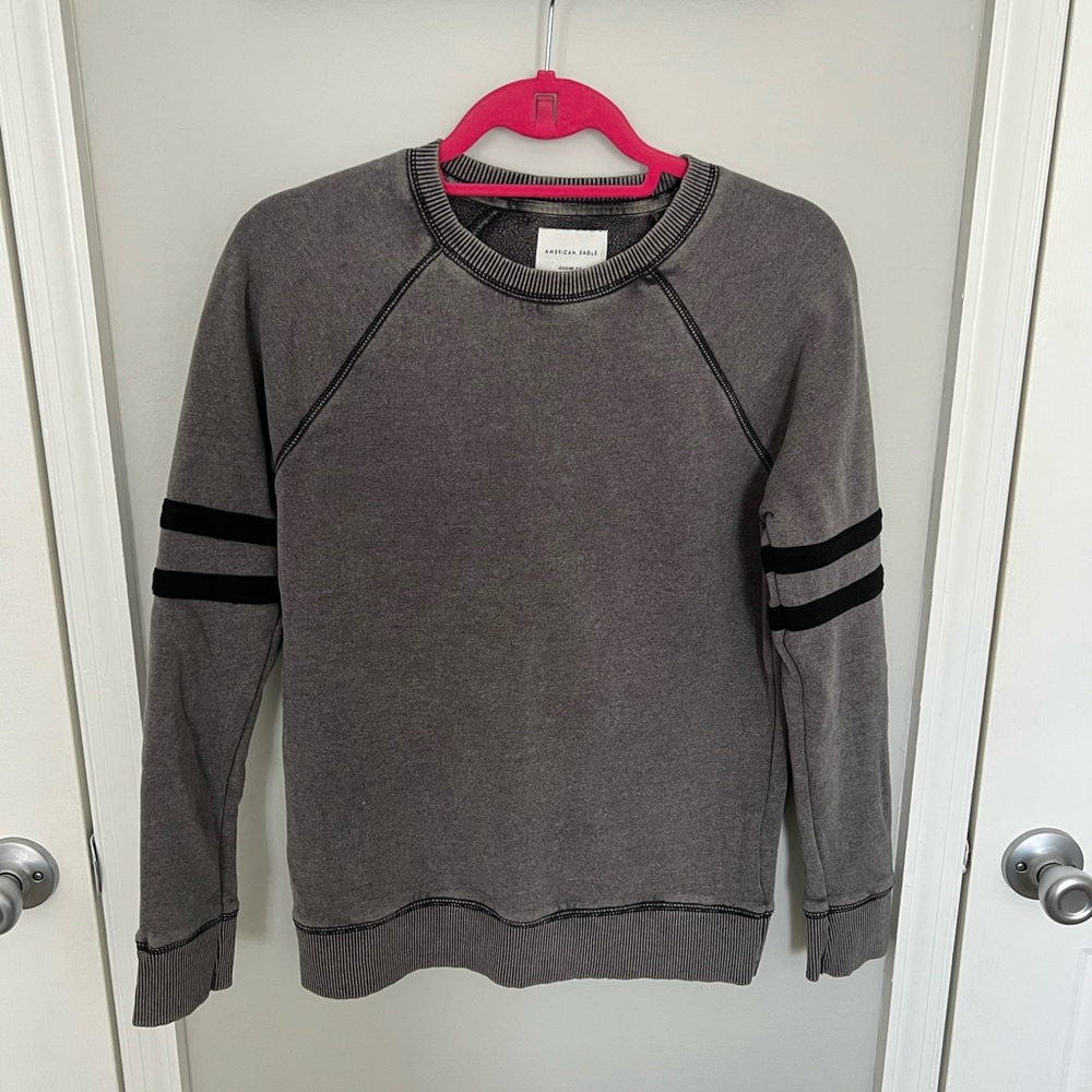 American Eagle Grey Crew Neck Sweatshirt